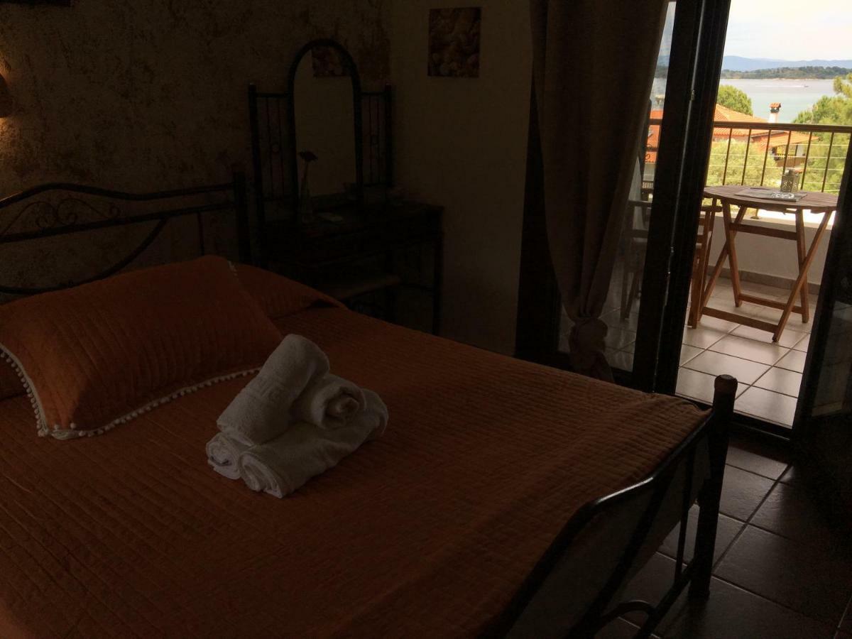 Apartment & Studios Haido Vourvourou Esterno foto